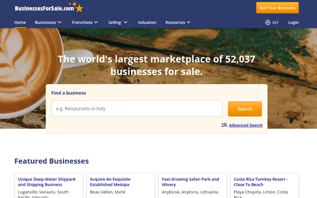 Portada internacional de BusinessesForSale.com con el titular sobre 52 037 empresas en venta, un buscador y cuatro negocios destacados