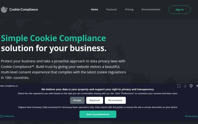Page d’accueil de Cookie Compliance, avec son propre bandeau en bas de l’écran et les trois boutons Private, Balanced et Personalized au-dessus du bouton d’enregistrement des préférences