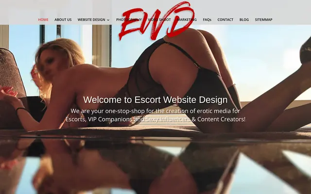 Portada de Escort Website Design con el logo rojo EWD, una mujer en lencería tumbada y un mensaje de bienvenida para escorts, acompañantes VIP y creadoras de contenido