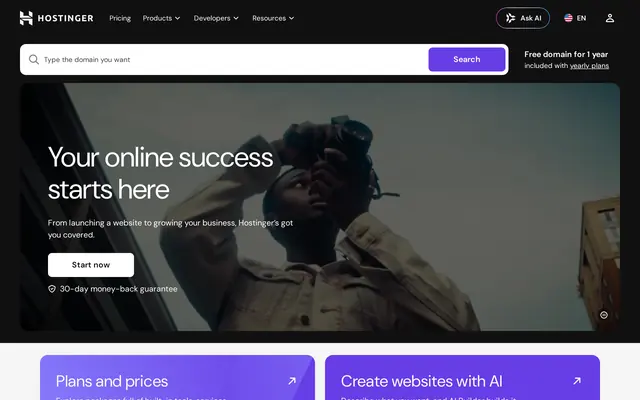 Portada de Hostinger con sus planes de hosting web y su precio de entrada